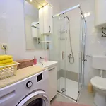 Ana-2 By Interhome شقة