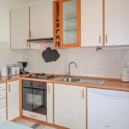 Apartment Ana-2 By Interhome